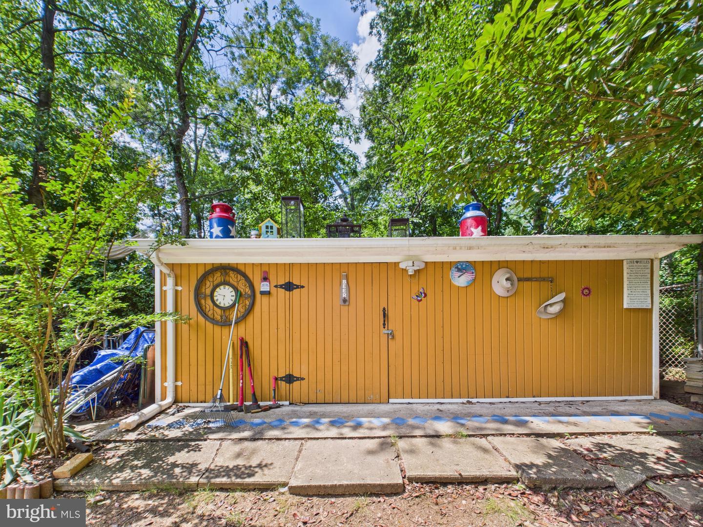2206 CULPEPER DR, WOODBRIDGE, Virginia 22191, 6 Bedrooms Bedrooms, ,3 BathroomsBathrooms,Residential,For sale,2206 CULPEPER DR,VAPW2095884 MLS # VAPW2095884