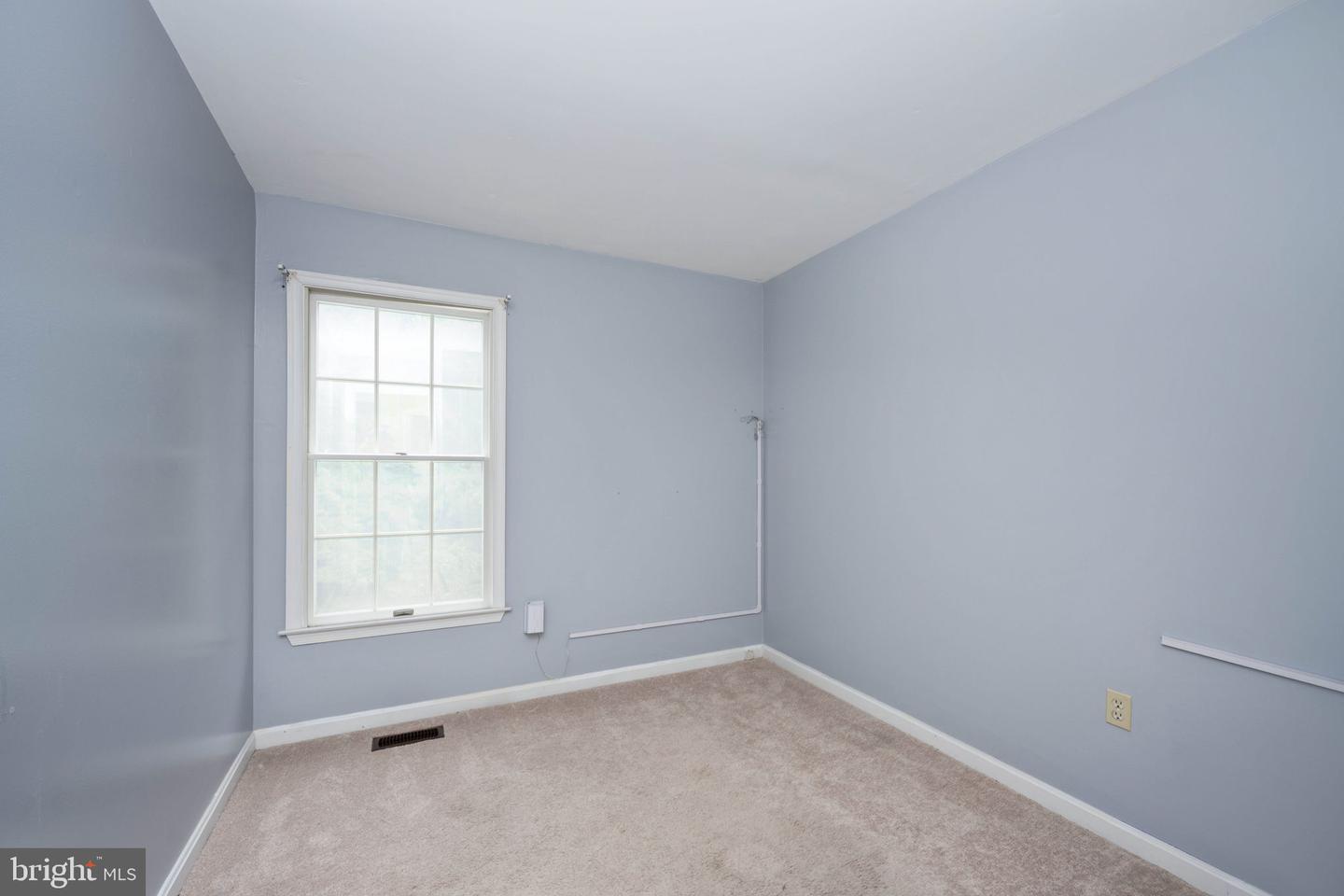 12329 MANCHESTER WAY, WOODBRIDGE, Virginia 22192, 3 Bedrooms Bedrooms, ,2 BathroomsBathrooms,Residential,For sale,12329 MANCHESTER WAY,VAPW2096026 MLS # VAPW2096026