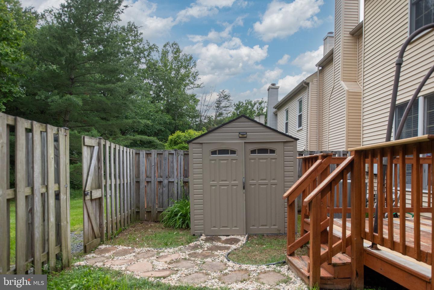 12329 MANCHESTER WAY, WOODBRIDGE, Virginia 22192, 3 Bedrooms Bedrooms, ,2 BathroomsBathrooms,Residential,For sale,12329 MANCHESTER WAY,VAPW2096026 MLS # VAPW2096026