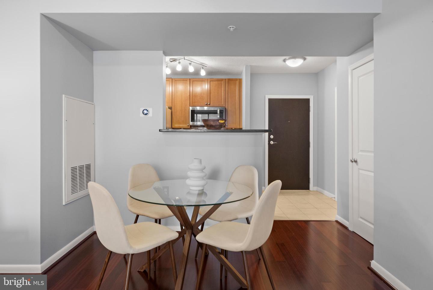 851 N GLEBE RD #1508, ARLINGTON, Virginia 22203, 1 Bedroom Bedrooms, ,1 BathroomBathrooms,Residential,For sale,851 N GLEBE RD #1508,VAAR2058584 MLS # VAAR2058584