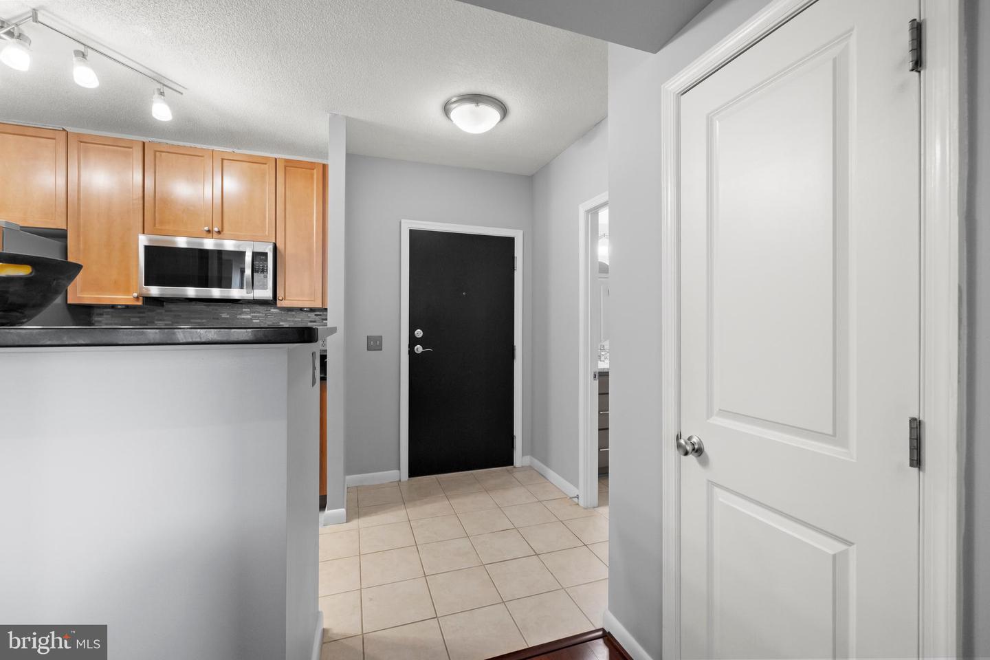 851 N GLEBE RD #1508, ARLINGTON, Virginia 22203, 1 Bedroom Bedrooms, ,1 BathroomBathrooms,Residential,For sale,851 N GLEBE RD #1508,VAAR2058584 MLS # VAAR2058584