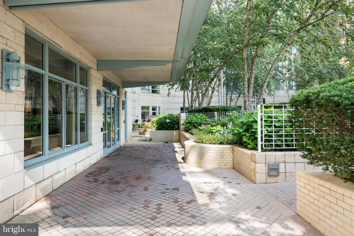 851 N GLEBE RD #1508, ARLINGTON, Virginia 22203, 1 Bedroom Bedrooms, ,1 BathroomBathrooms,Residential,For sale,851 N GLEBE RD #1508,VAAR2058584 MLS # VAAR2058584