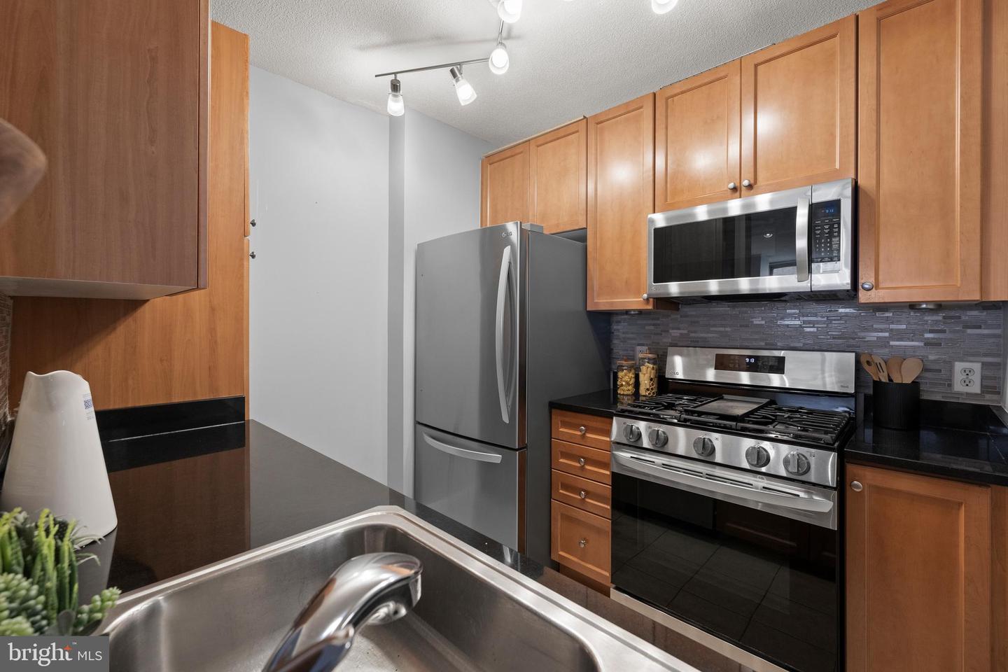 851 N GLEBE RD #1508, ARLINGTON, Virginia 22203, 1 Bedroom Bedrooms, ,1 BathroomBathrooms,Residential,For sale,851 N GLEBE RD #1508,VAAR2058584 MLS # VAAR2058584