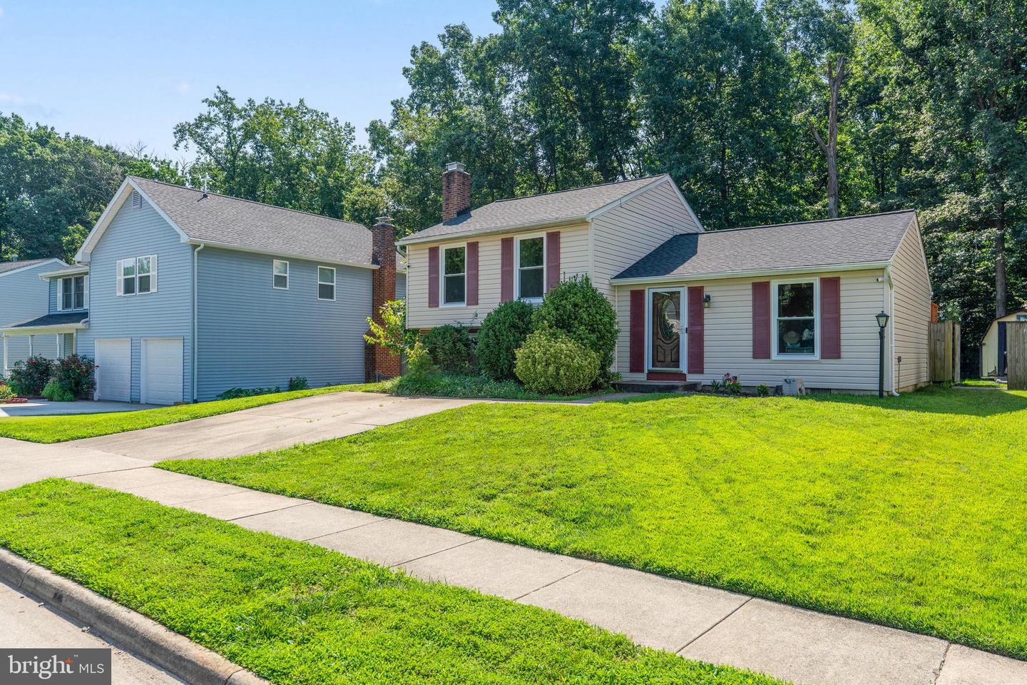 7627 FALLSWOOD WAY, LORTON, Virginia 22079, 3 Bedrooms Bedrooms, ,3 BathroomsBathrooms,Residential,For sale,7627 FALLSWOOD WAY,VAFX2245342 MLS # VAFX2245342