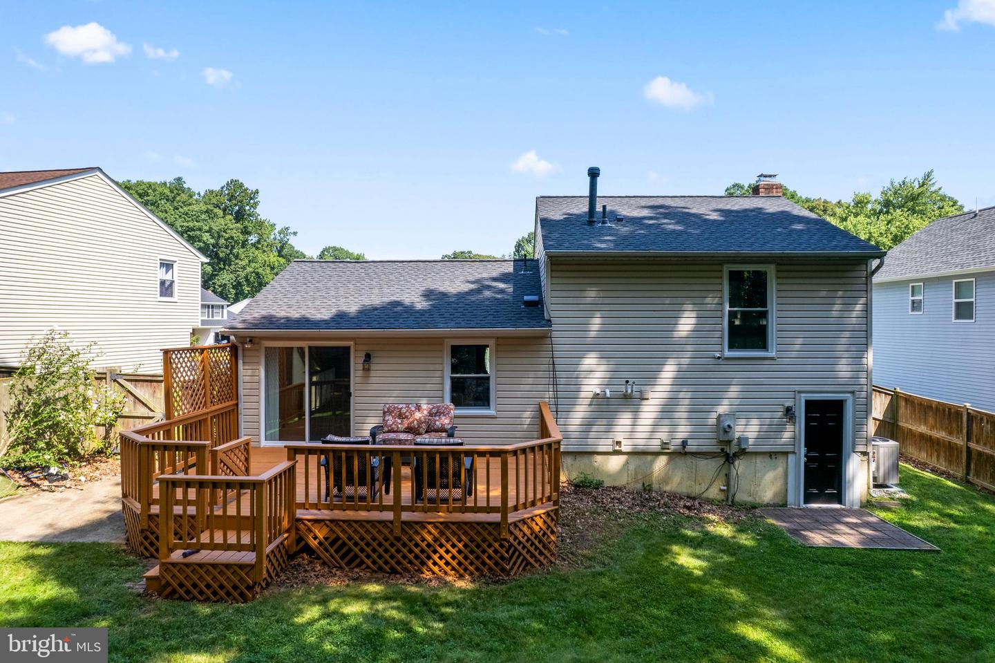 7627 FALLSWOOD WAY, LORTON, Virginia 22079, 3 Bedrooms Bedrooms, ,3 BathroomsBathrooms,Residential,For sale,7627 FALLSWOOD WAY,VAFX2245342 MLS # VAFX2245342