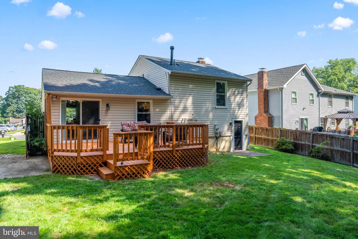 7627 FALLSWOOD WAY, LORTON, Virginia 22079, 3 Bedrooms Bedrooms, ,3 BathroomsBathrooms,Residential,For sale,7627 FALLSWOOD WAY,VAFX2245342 MLS # VAFX2245342