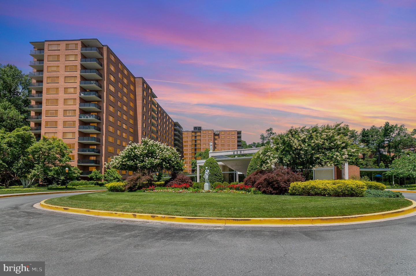 4201 CATHEDRAL AVE NW #910W, WASHINGTON, District Of Columbia 20016, 1 Bedroom Bedrooms, ,1 BathroomBathrooms,Residential,For sale,4201 CATHEDRAL AVE NW #910W,DCDC2204340 MLS # DCDC2204340