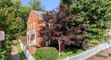 9746 BRAGG LN, MANASSAS, Virginia 20110, 3 Bedrooms Bedrooms, ,1 BathroomBathrooms,Residential,For sale,9746 BRAGG LN,VAMN2008472 MLS # VAMN2008472