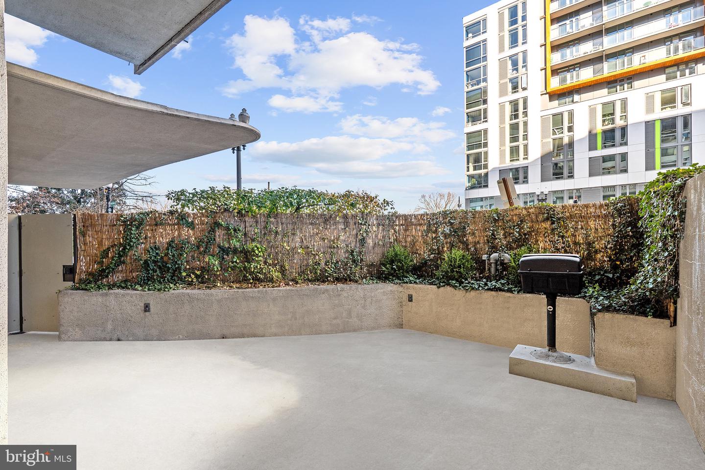 2700 VIRGINIA AVE NW #109, WASHINGTON, District Of Columbia 20037, 2 Bedrooms Bedrooms, ,2 BathroomsBathrooms,Residential,For sale,2700 VIRGINIA AVE NW #109,DCDC2204840 MLS # DCDC2204840