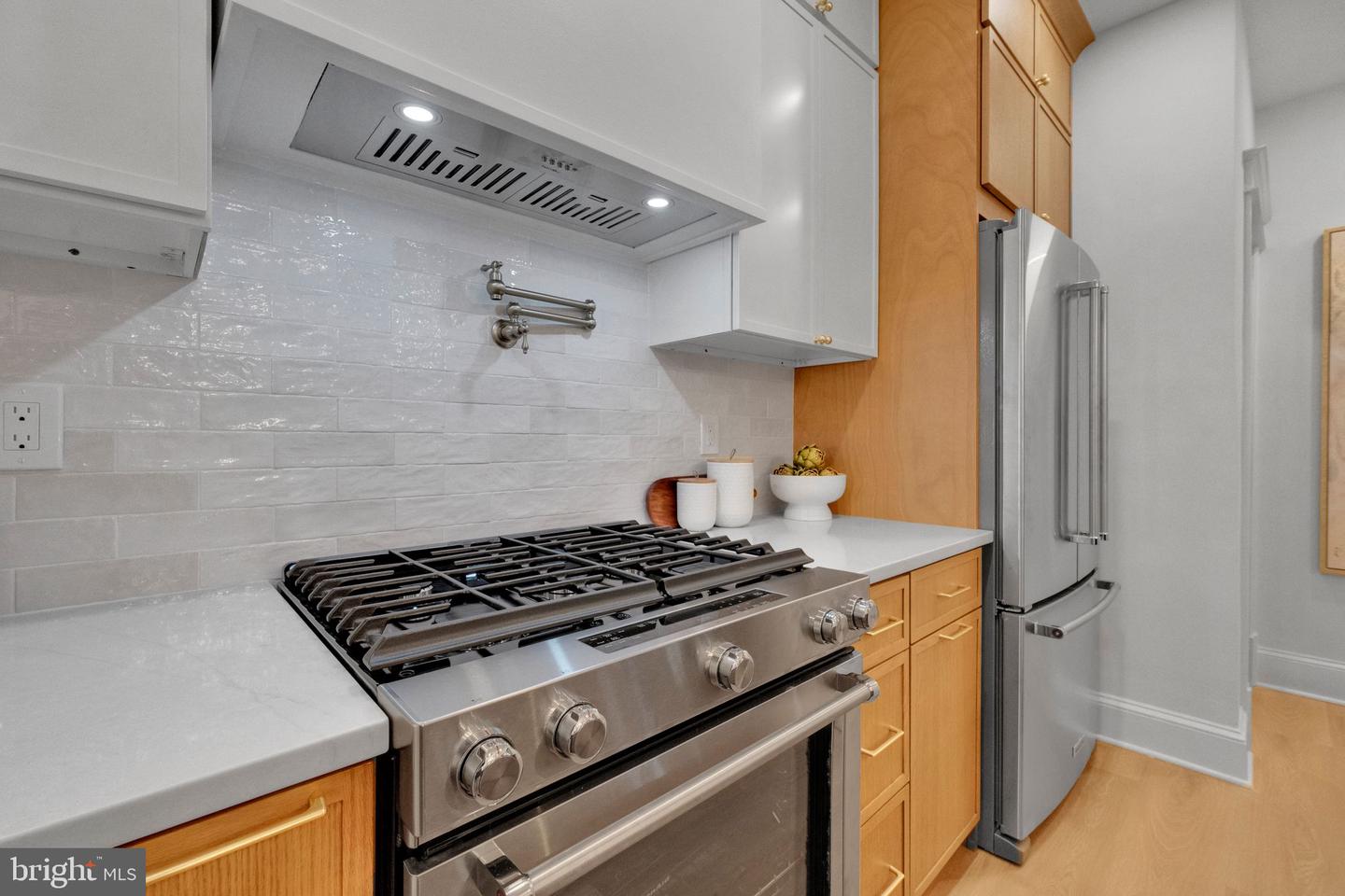 5811 5TH ST NW, WASHINGTON, District Of Columbia 20011, 4 Bedrooms Bedrooms, ,3 BathroomsBathrooms,Residential,For sale,5811 5TH ST NW,DCDC2205346 MLS # DCDC2205346