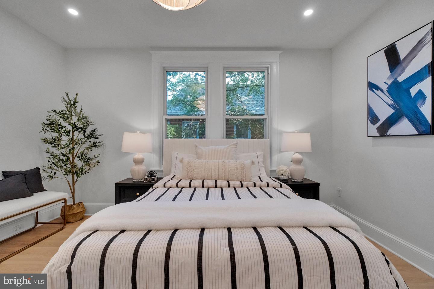 5811 5TH ST NW, WASHINGTON, District Of Columbia 20011, 4 Bedrooms Bedrooms, ,3 BathroomsBathrooms,Residential,For sale,5811 5TH ST NW,DCDC2205346 MLS # DCDC2205346