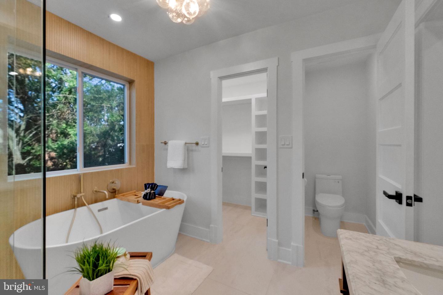 5811 5TH ST NW, WASHINGTON, District Of Columbia 20011, 4 Bedrooms Bedrooms, ,3 BathroomsBathrooms,Residential,For sale,5811 5TH ST NW,DCDC2205346 MLS # DCDC2205346
