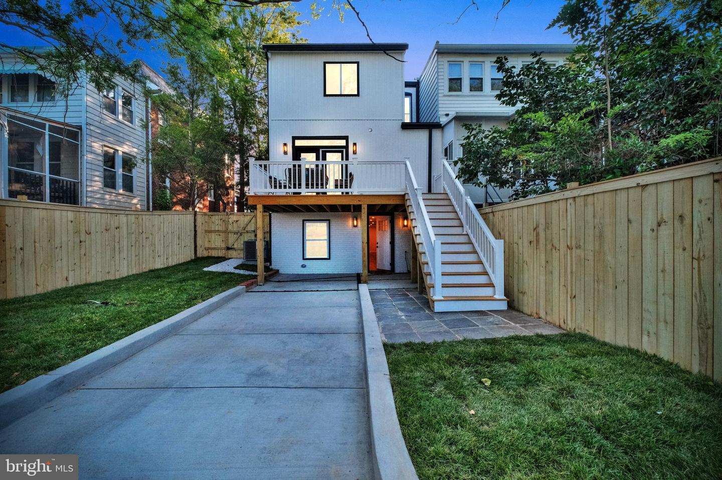5811 5TH ST NW, WASHINGTON, District Of Columbia 20011, 4 Bedrooms Bedrooms, ,3 BathroomsBathrooms,Residential,For sale,5811 5TH ST NW,DCDC2205346 MLS # DCDC2205346