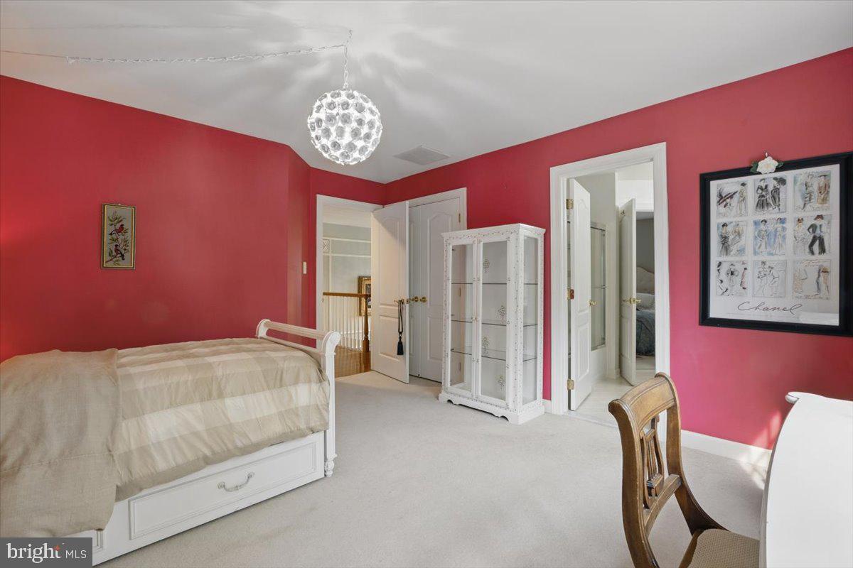 3014 APPLE BROOK LN, OAKTON, Virginia 22124, 5 Bedrooms Bedrooms, ,4 BathroomsBathrooms,Residential,For sale,3014 APPLE BROOK LN,VAFX2247050 MLS # VAFX2247050