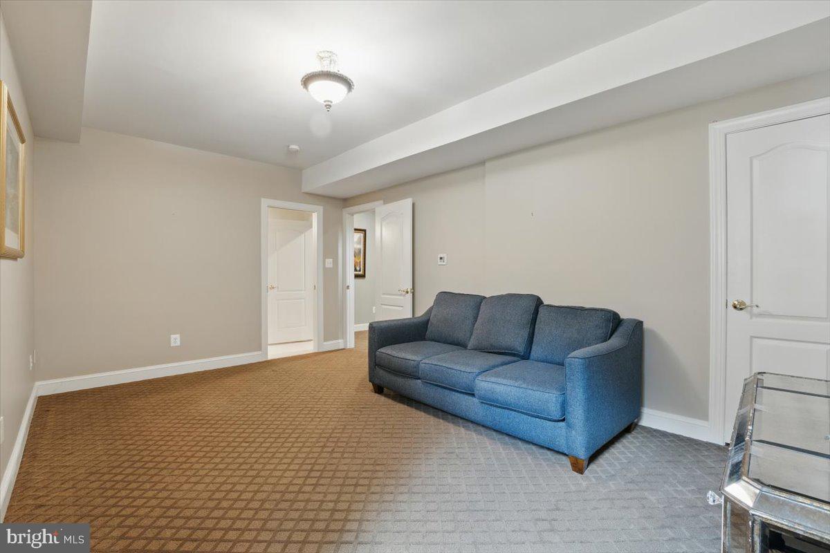 3014 APPLE BROOK LN, OAKTON, Virginia 22124, 5 Bedrooms Bedrooms, ,4 BathroomsBathrooms,Residential,For sale,3014 APPLE BROOK LN,VAFX2247050 MLS # VAFX2247050