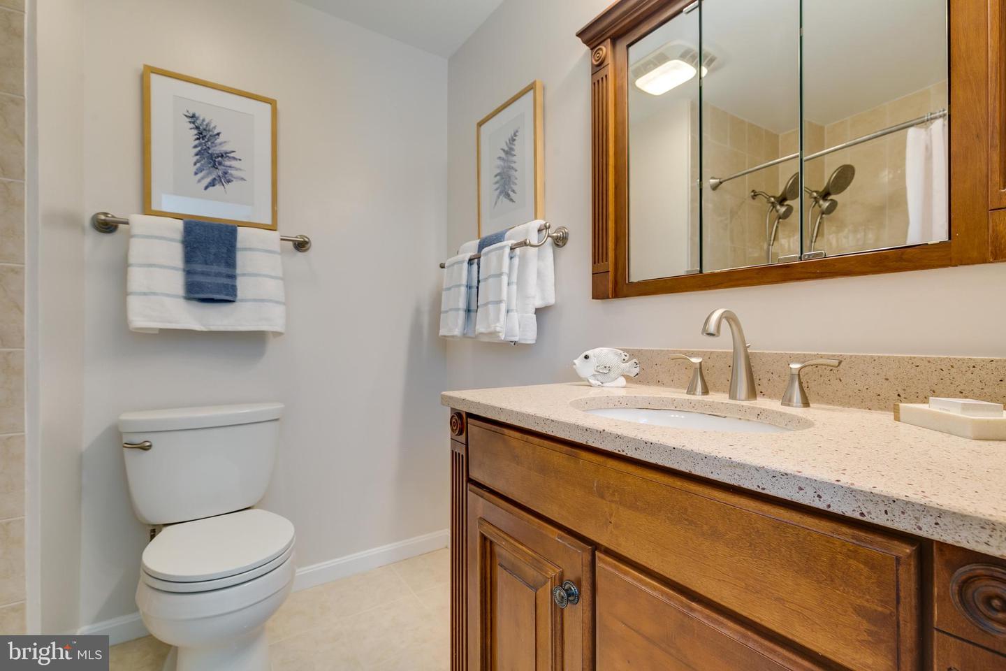 2205 FAROUGI CT, HERNDON, Virginia 20170, 4 Bedrooms Bedrooms, ,2 BathroomsBathrooms,Residential,For sale,2205 FAROUGI CT,VAFX2247638 MLS # VAFX2247638