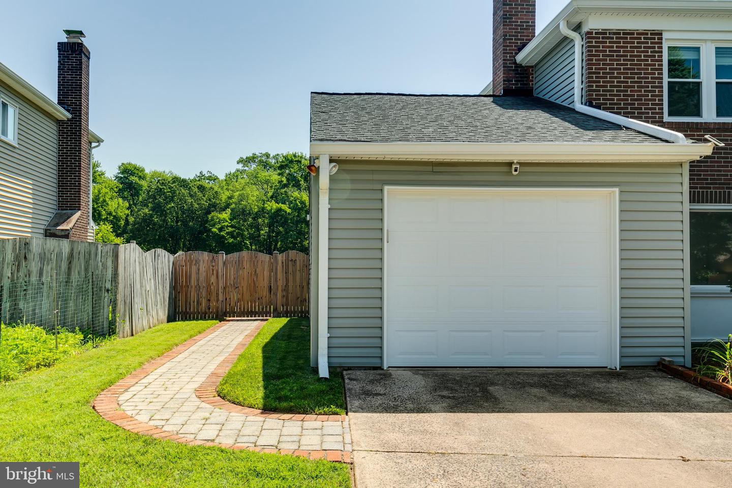 2205 FAROUGI CT, HERNDON, Virginia 20170, 4 Bedrooms Bedrooms, ,2 BathroomsBathrooms,Residential,For sale,2205 FAROUGI CT,VAFX2247638 MLS # VAFX2247638