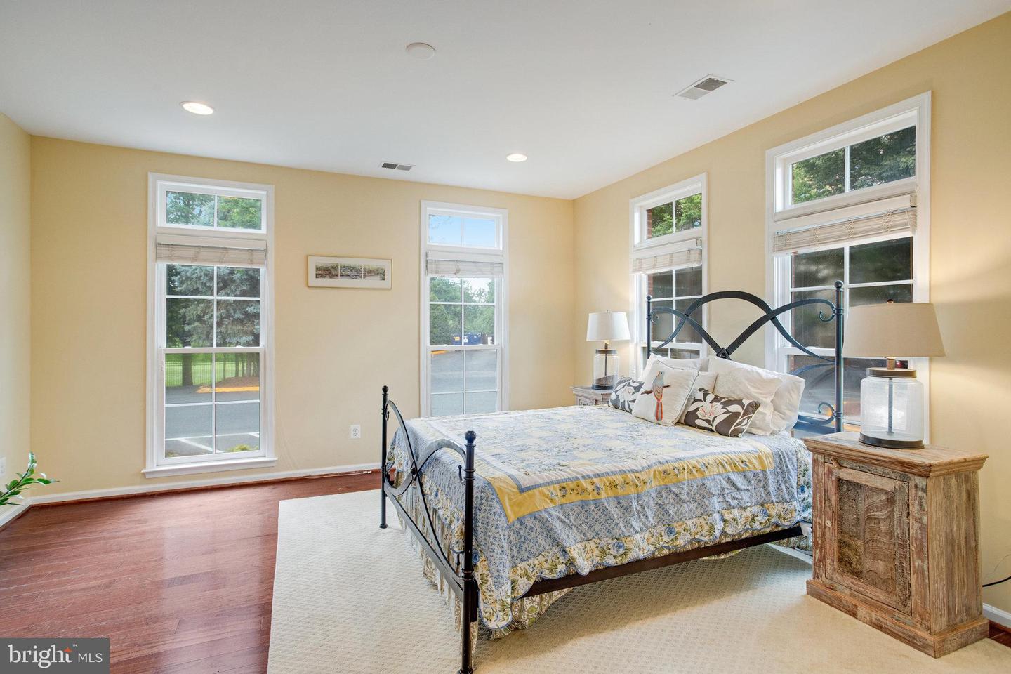 466 HARBOR SIDE ST, WOODBRIDGE, Virginia 22191, 3 Bedrooms Bedrooms, ,3 BathroomsBathrooms,Residential,For sale,466 HARBOR SIDE ST,VAPW2097308 MLS # VAPW2097308