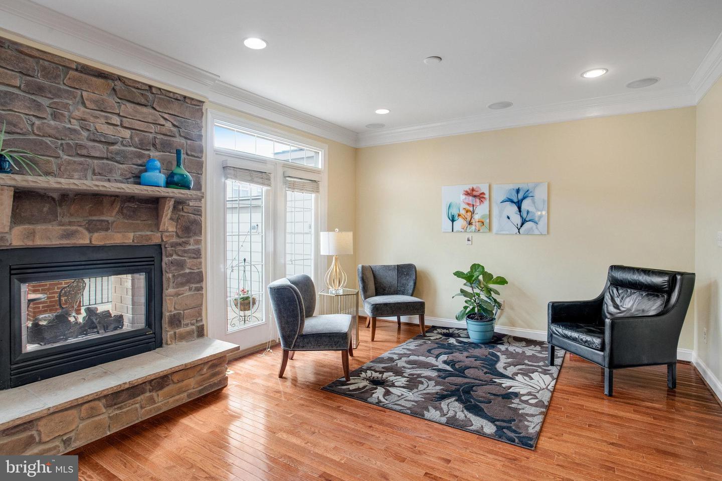 466 HARBOR SIDE ST, WOODBRIDGE, Virginia 22191, 3 Bedrooms Bedrooms, ,3 BathroomsBathrooms,Residential,For sale,466 HARBOR SIDE ST,VAPW2097308 MLS # VAPW2097308