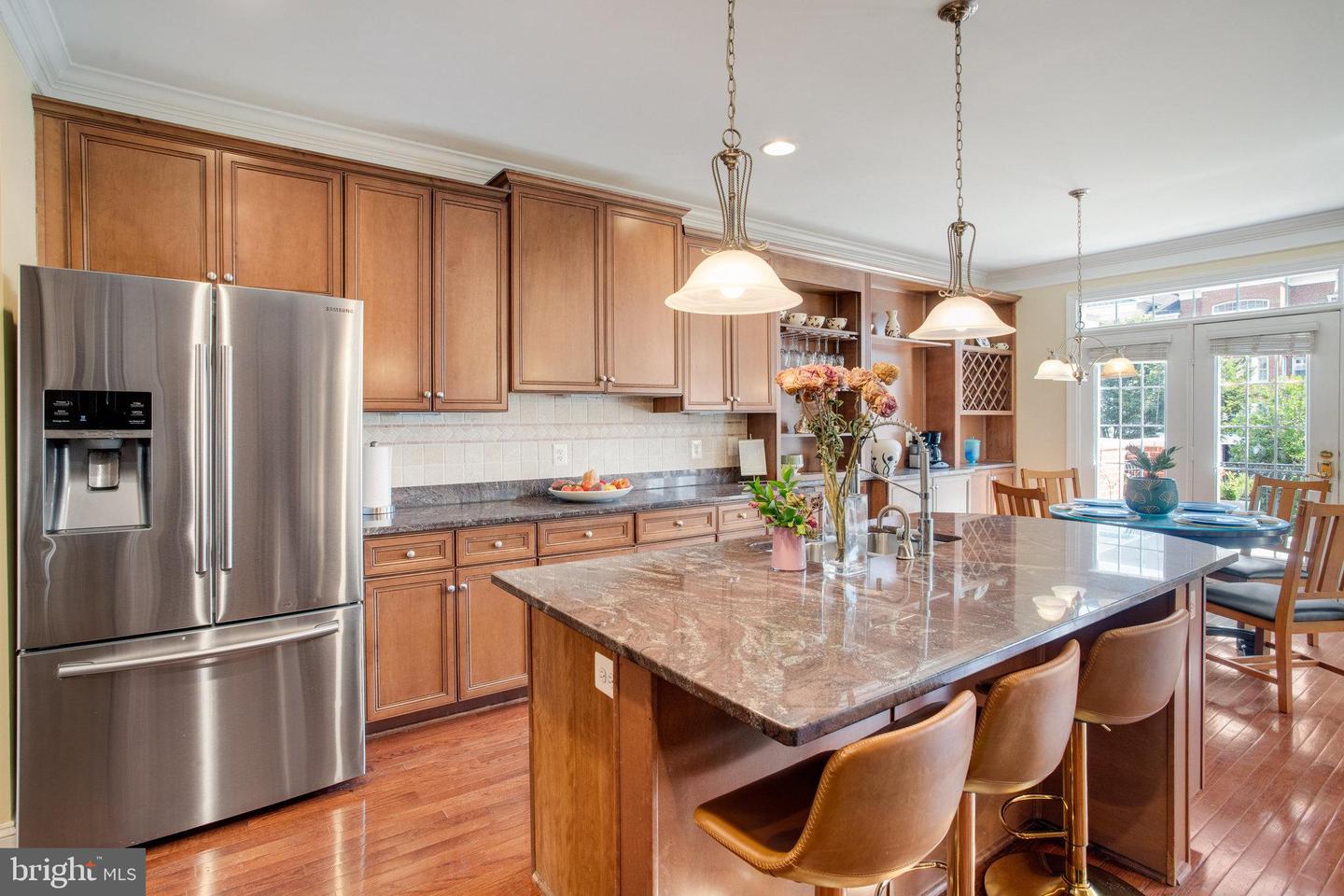 466 HARBOR SIDE ST, WOODBRIDGE, Virginia 22191, 3 Bedrooms Bedrooms, ,3 BathroomsBathrooms,Residential,For sale,466 HARBOR SIDE ST,VAPW2097308 MLS # VAPW2097308
