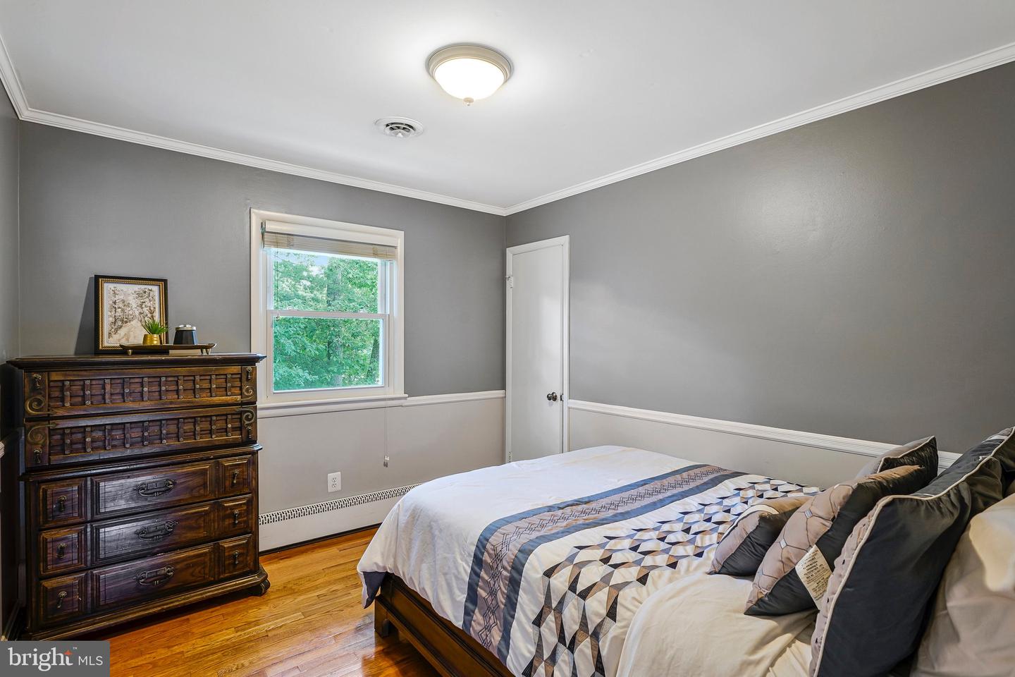 303 ROOSEVELT CT NE, VIENNA, Virginia 22180, 4 Bedrooms Bedrooms, ,3 BathroomsBathrooms,Residential,For sale,303 ROOSEVELT CT NE,VAFX2248292 MLS # VAFX2248292