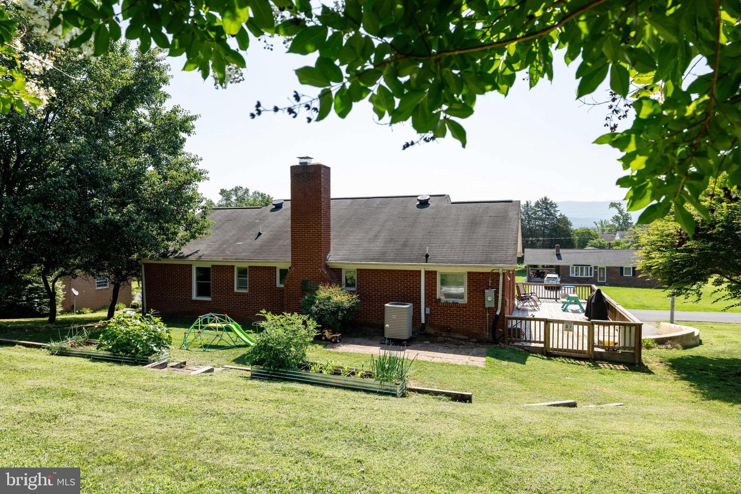 18 GREENFIELD RD, LURAY, Virginia 22835, 3 Bedrooms Bedrooms, ,3 BathroomsBathrooms,Residential,For sale,18 GREENFIELD RD,VAPA2005042 MLS # VAPA2005042