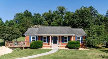 18 GREENFIELD RD, LURAY, Virginia 22835, 3 Bedrooms Bedrooms, ,3 BathroomsBathrooms,Residential,For sale,18 GREENFIELD RD,VAPA2005042 MLS # VAPA2005042
