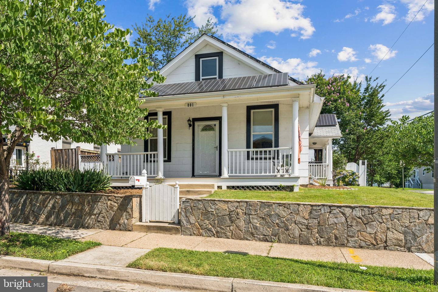 801 20TH ST S, ARLINGTON, Virginia 22202, 3 Bedrooms Bedrooms, ,3 BathroomsBathrooms,Residential,For sale,801 20TH ST S,VAAR2059542 MLS # VAAR2059542