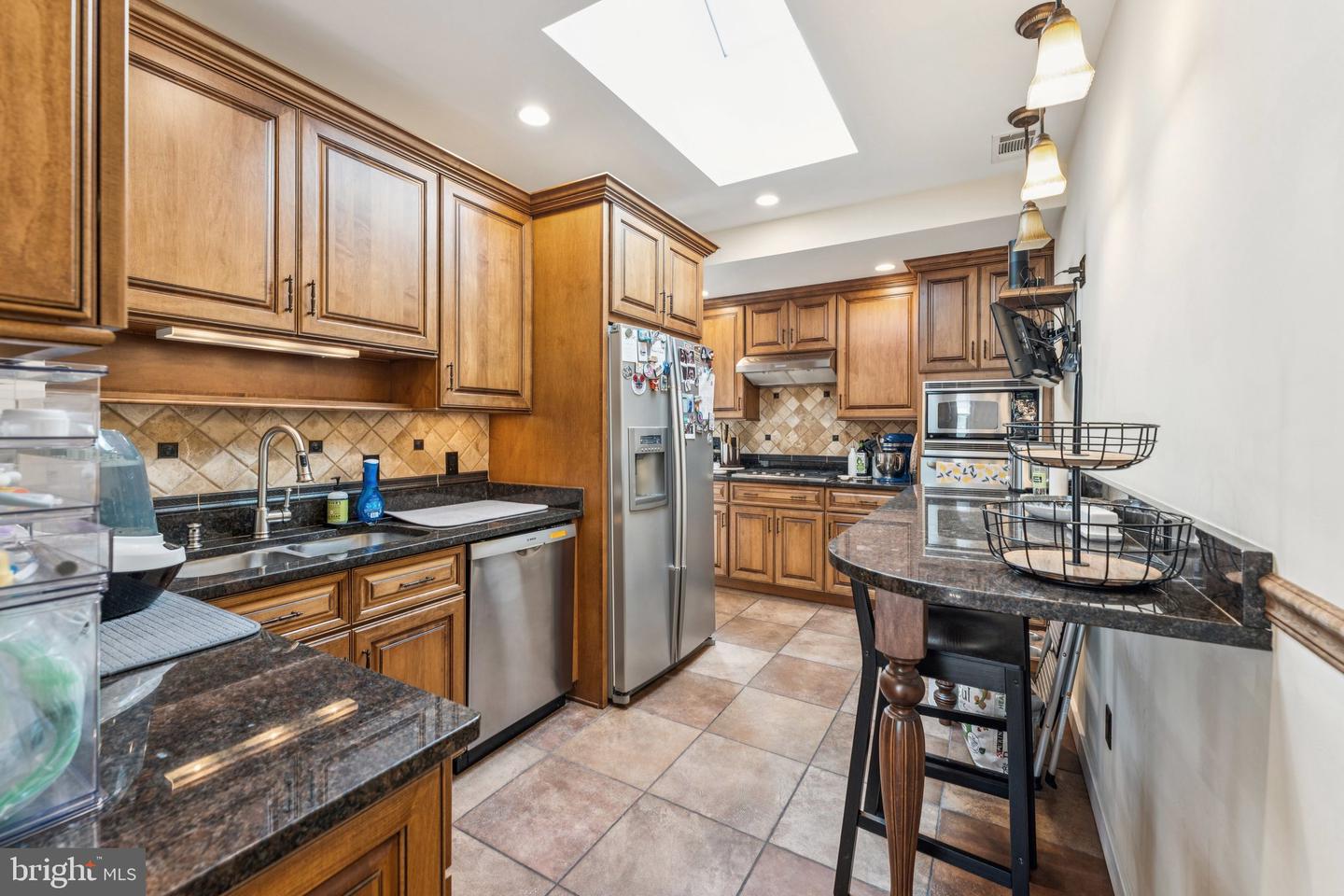 801 20TH ST S, ARLINGTON, Virginia 22202, 3 Bedrooms Bedrooms, ,3 BathroomsBathrooms,Residential,For sale,801 20TH ST S,VAAR2059542 MLS # VAAR2059542