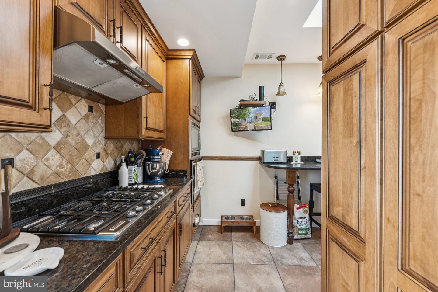 801 20TH ST S, ARLINGTON, Virginia 22202, 3 Bedrooms Bedrooms, ,3 BathroomsBathrooms,Residential,For sale,801 20TH ST S,VAAR2059542 MLS # VAAR2059542