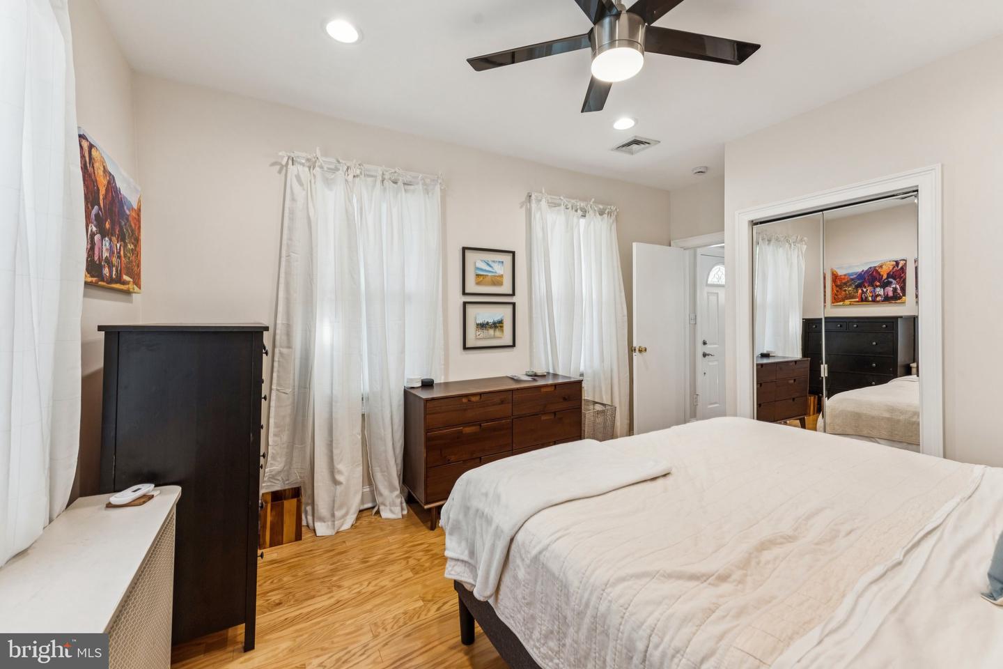 801 20TH ST S, ARLINGTON, Virginia 22202, 3 Bedrooms Bedrooms, ,3 BathroomsBathrooms,Residential,For sale,801 20TH ST S,VAAR2059542 MLS # VAAR2059542