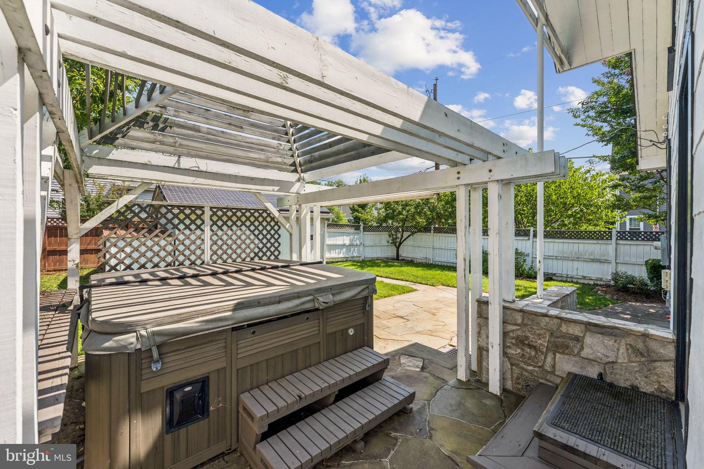 801 20TH ST S, ARLINGTON, Virginia 22202, 3 Bedrooms Bedrooms, ,3 BathroomsBathrooms,Residential,For sale,801 20TH ST S,VAAR2059542 MLS # VAAR2059542