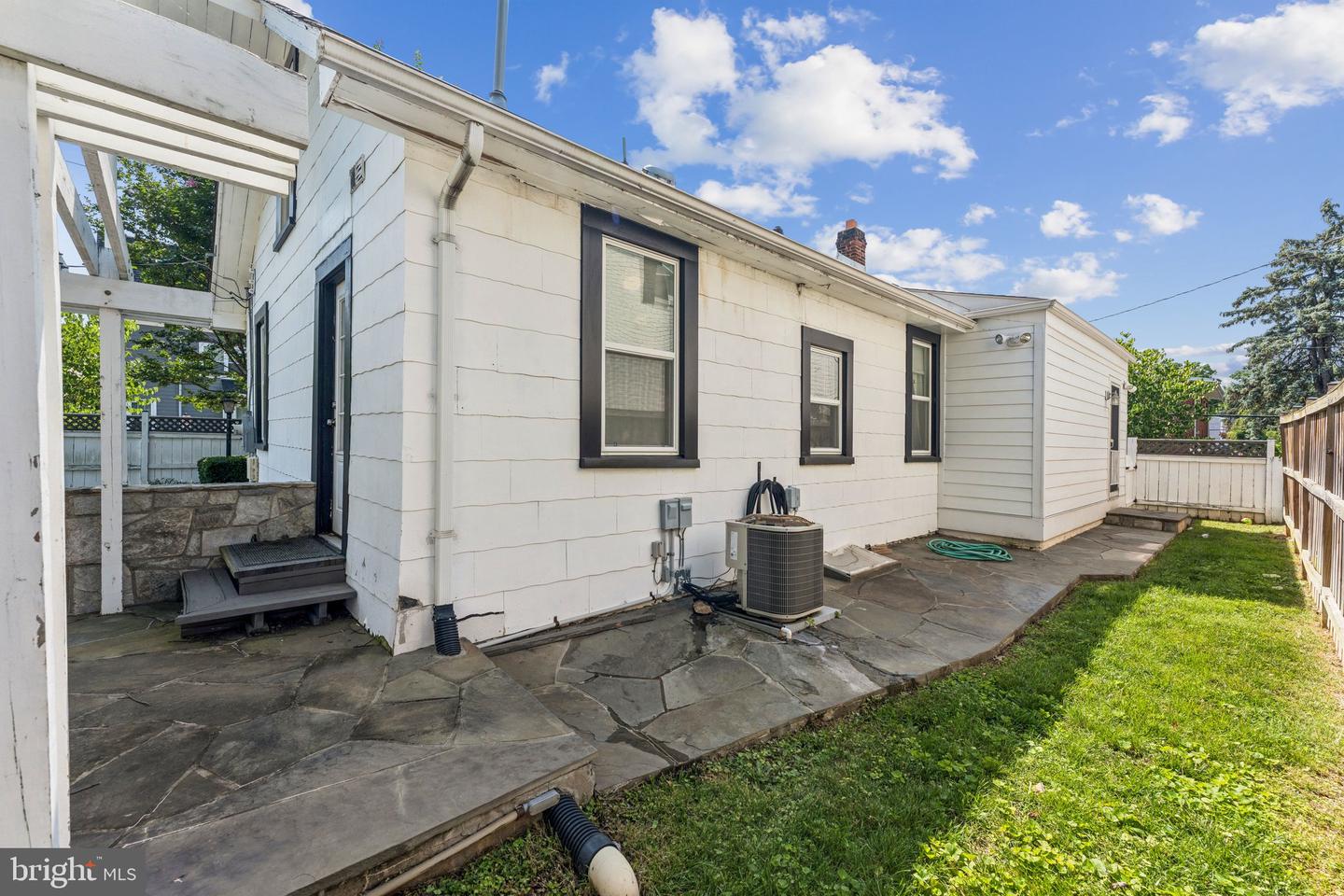 801 20TH ST S, ARLINGTON, Virginia 22202, 3 Bedrooms Bedrooms, ,3 BathroomsBathrooms,Residential,For sale,801 20TH ST S,VAAR2059542 MLS # VAAR2059542