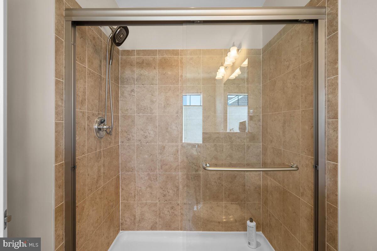 43559 WHEADON TER, CHANTILLY, Virginia 20152, 4 Bedrooms Bedrooms, ,3 BathroomsBathrooms,Residential,For sale,43559 WHEADON TER,VALO2100328 MLS # VALO2100328