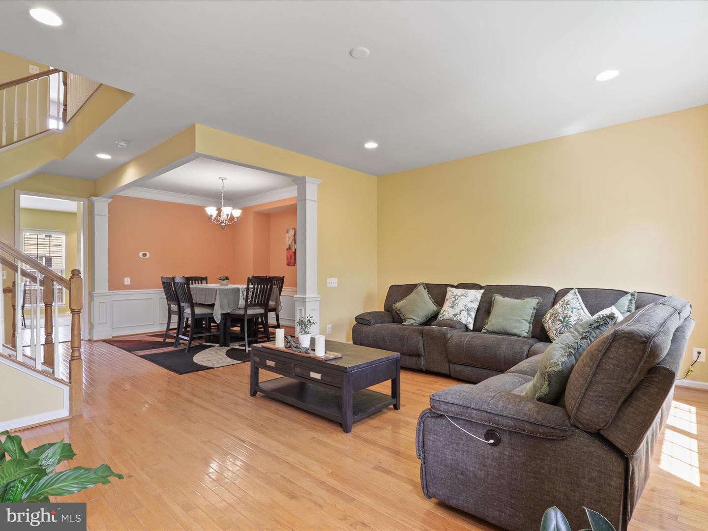 43559 WHEADON TER, CHANTILLY, Virginia 20152, 4 Bedrooms Bedrooms, ,3 BathroomsBathrooms,Residential,For sale,43559 WHEADON TER,VALO2100328 MLS # VALO2100328