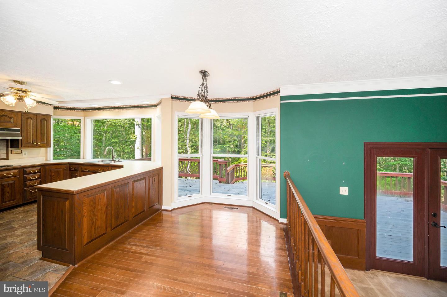 5599 SMALL OAK CT, WOODBRIDGE, Virginia 22192, 3 Bedrooms Bedrooms, ,2 BathroomsBathrooms,Residential,For sale,5599 SMALL OAK CT,VAPW2097952 MLS # VAPW2097952