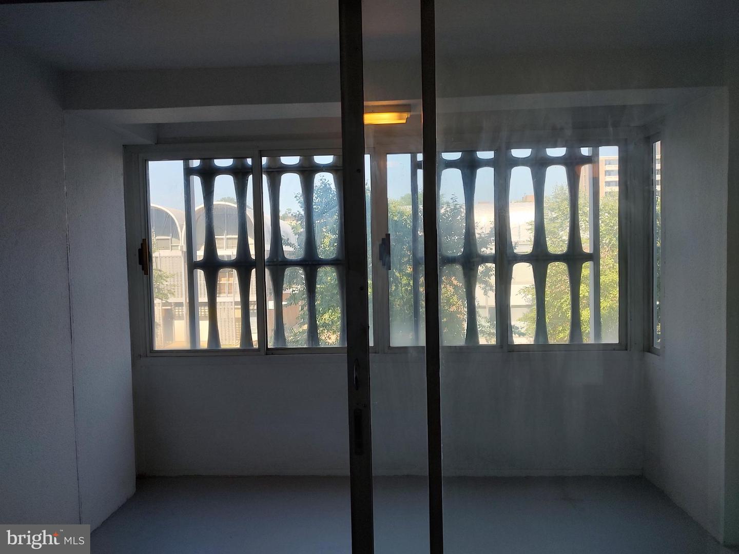 1301 DELAWARE AVE SW #N103, WASHINGTON, District Of Columbia 20024, 1 Bedroom Bedrooms, ,1 BathroomBathrooms,Residential,For sale,1301 DELAWARE AVE SW #N103,DCDC2207762 MLS # DCDC2207762