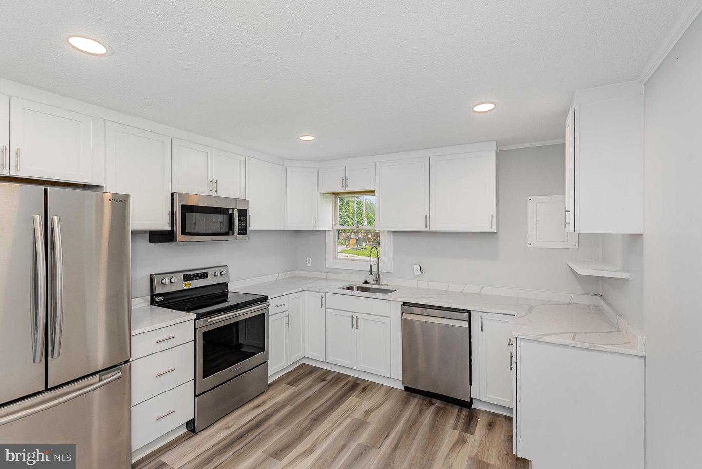 6932 OLD COURTHOUSE RD, SPOTSYLVANIA, Virginia 22551, 3 Bedrooms Bedrooms, ,1 BathroomBathrooms,Residential,For sale,6932 OLD COURTHOUSE RD,VASP2034218 MLS # VASP2034218