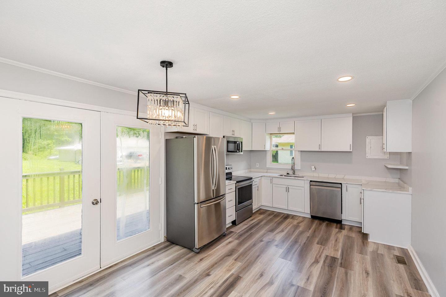 6932 OLD COURTHOUSE RD, SPOTSYLVANIA, Virginia 22551, 3 Bedrooms Bedrooms, ,1 BathroomBathrooms,Residential,For sale,6932 OLD COURTHOUSE RD,VASP2034218 MLS # VASP2034218