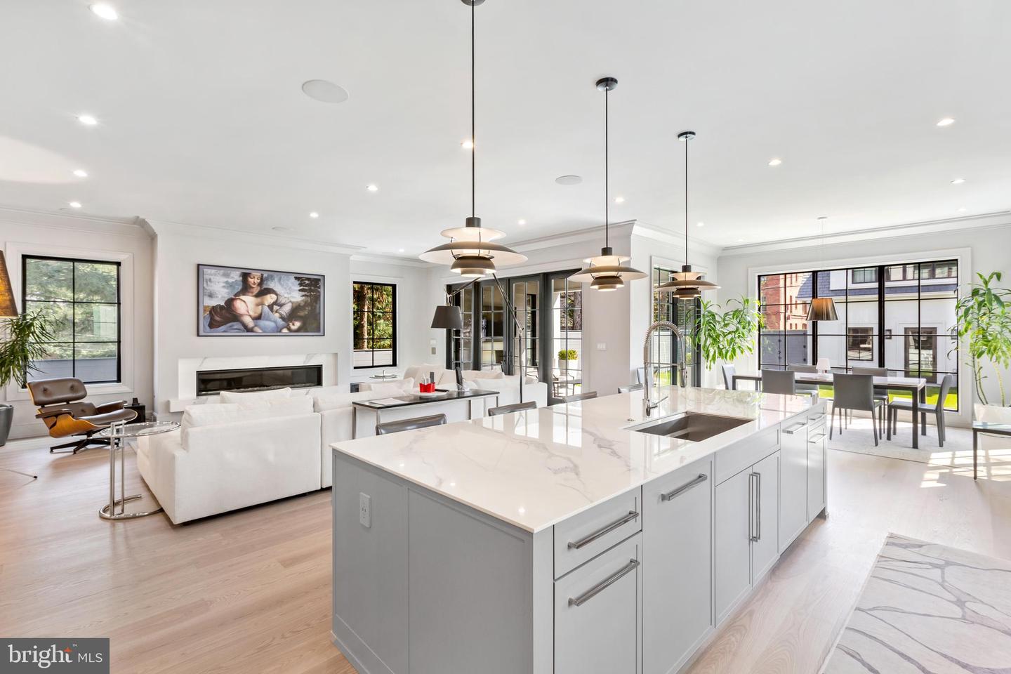 3119 38TH ST NW, WASHINGTON, District Of Columbia 20016, 8 Bedrooms Bedrooms, ,7 BathroomsBathrooms,Residential,For sale,3119 38TH ST NW,DCDC2207782 MLS # DCDC2207782