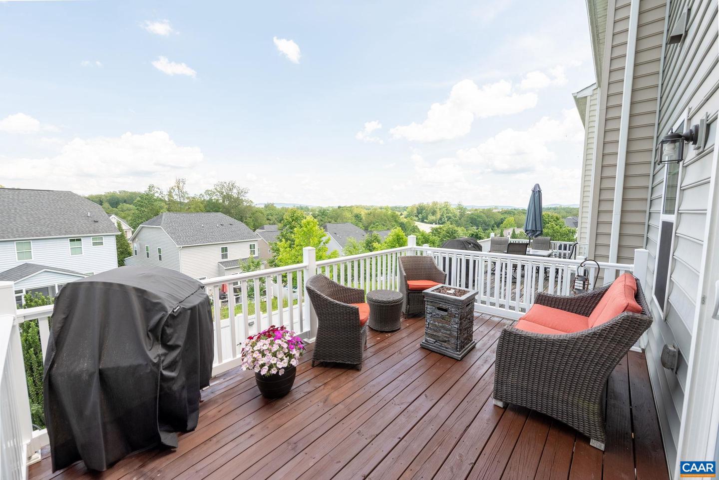 2140 ELM TREE KNOLL, CHARLOTTESVILLE, Virginia 22911, 3 Bedrooms Bedrooms, ,2 BathroomsBathrooms,Residential,For sale,2140 ELM TREE KNOLL,666135 MLS # 666135
