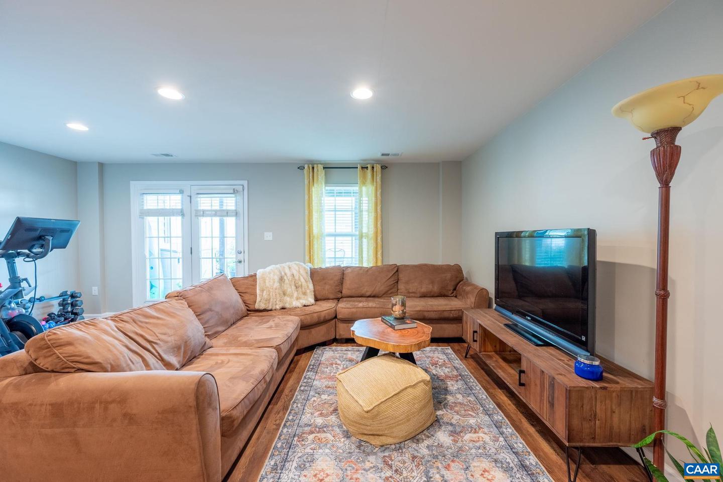 2140 ELM TREE KNOLL, CHARLOTTESVILLE, Virginia 22911, 3 Bedrooms Bedrooms, ,2 BathroomsBathrooms,Residential,For sale,2140 ELM TREE KNOLL,666135 MLS # 666135