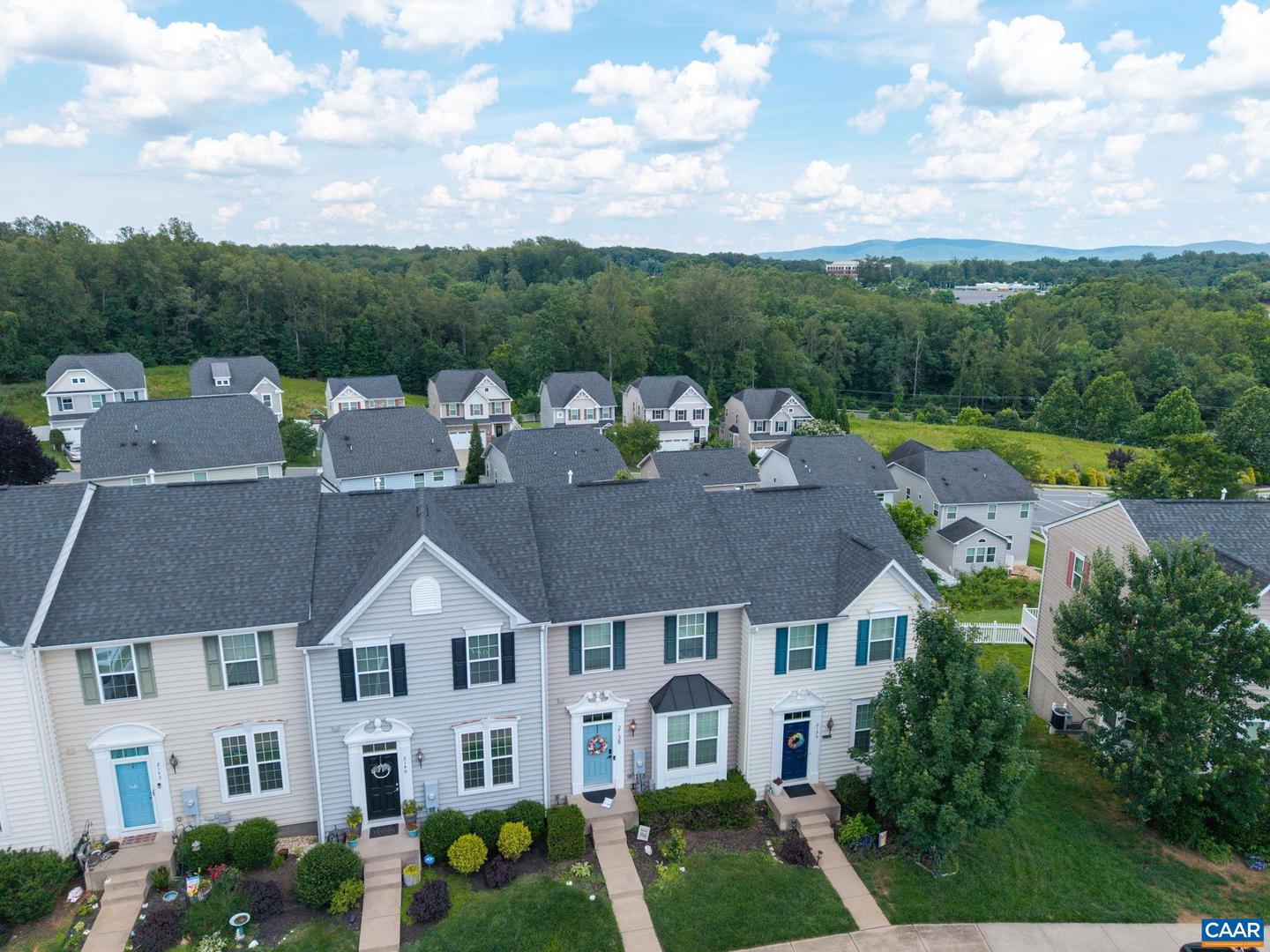 2140 ELM TREE KNOLL, CHARLOTTESVILLE, Virginia 22911, 3 Bedrooms Bedrooms, ,2 BathroomsBathrooms,Residential,For sale,2140 ELM TREE KNOLL,666135 MLS # 666135