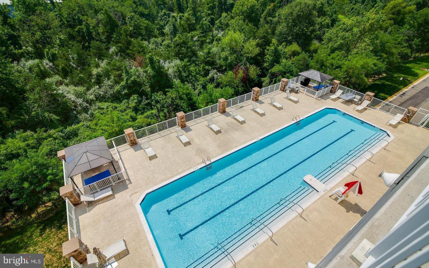 6301 EDSALL RD #303, ALEXANDRIA, Virginia 22312, 1 Bedroom Bedrooms, ,1 BathroomBathrooms,Residential,For sale,6301 EDSALL RD #303,VAFX2251174 MLS # VAFX2251174