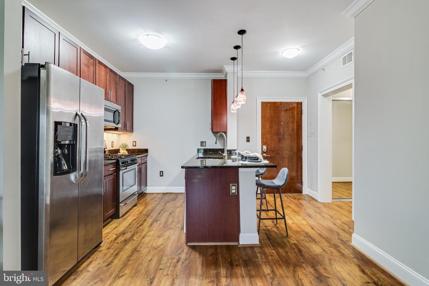6301 EDSALL RD #303, ALEXANDRIA, Virginia 22312, 1 Bedroom Bedrooms, ,1 BathroomBathrooms,Residential,For sale,6301 EDSALL RD #303,VAFX2251174 MLS # VAFX2251174