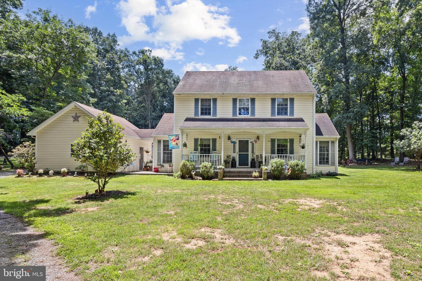 2529 SAUMSVILLE RD, MAURERTOWN, Virginia 22644, 3 Bedrooms Bedrooms, ,2 BathroomsBathrooms,Residential,For sale,2529 SAUMSVILLE RD,VASH2011830 MLS # VASH2011830