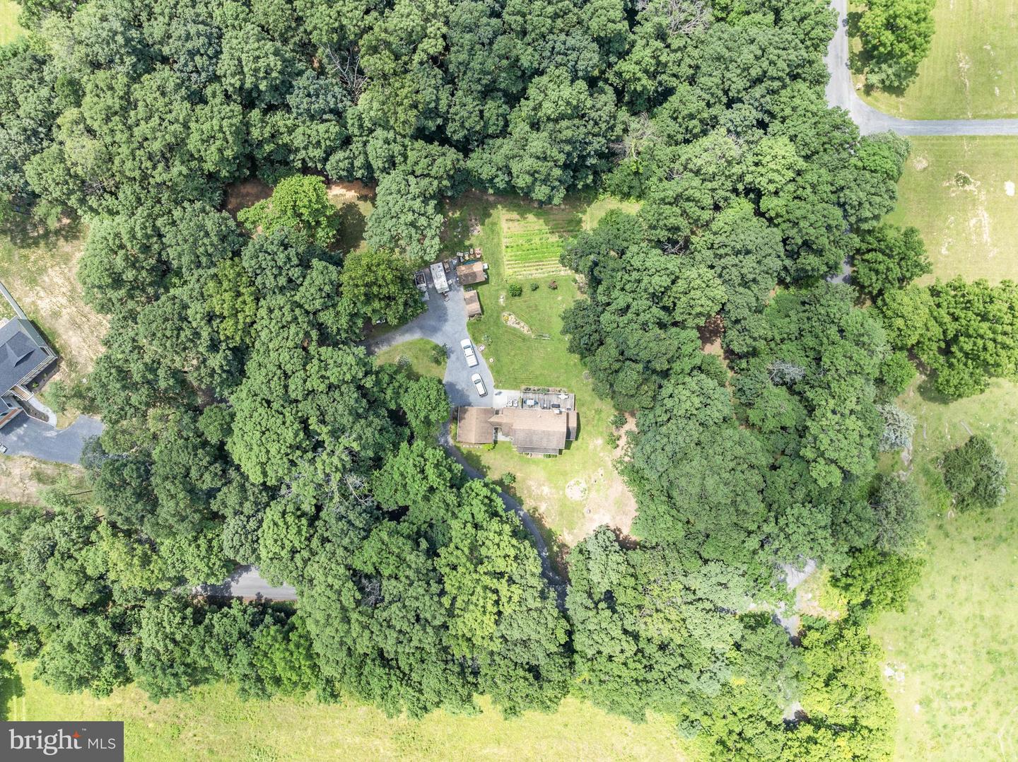 2529 SAUMSVILLE RD, MAURERTOWN, Virginia 22644, 3 Bedrooms Bedrooms, ,2 BathroomsBathrooms,Residential,For sale,2529 SAUMSVILLE RD,VASH2011830 MLS # VASH2011830