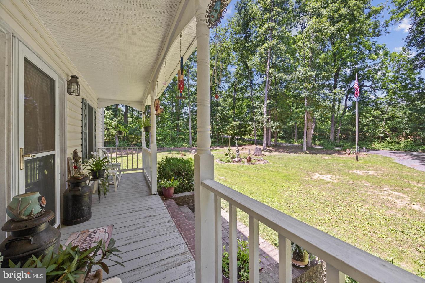 2529 SAUMSVILLE RD, MAURERTOWN, Virginia 22644, 3 Bedrooms Bedrooms, ,2 BathroomsBathrooms,Residential,For sale,2529 SAUMSVILLE RD,VASH2011830 MLS # VASH2011830