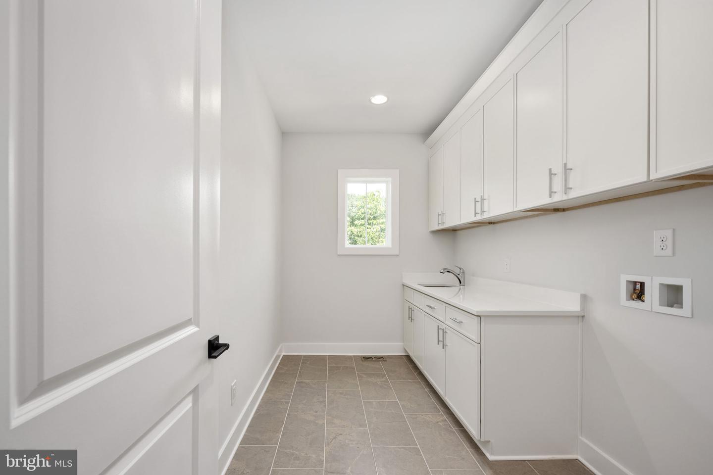 8630 ROSNI WAY, FREDERICKSBURG, Virginia 22407, 4 Bedrooms Bedrooms, ,5 BathroomsBathrooms,Residential,For sale,8630 ROSNI WAY,VASP2034244 MLS # VASP2034244