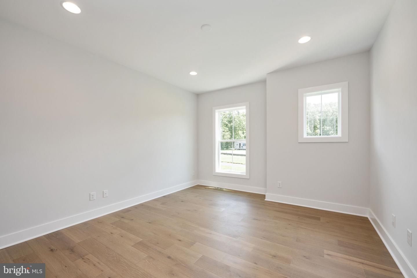 8630 ROSNI WAY, FREDERICKSBURG, Virginia 22407, 4 Bedrooms Bedrooms, ,5 BathroomsBathrooms,Residential,For sale,8630 ROSNI WAY,VASP2034244 MLS # VASP2034244